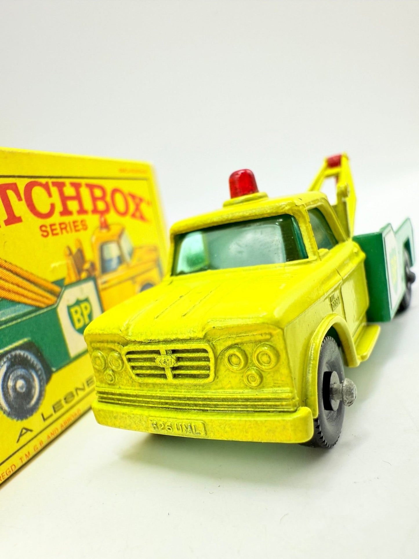 Matchbox Lesney 13d BP Dodge Wreck Truck - Magic Matchbox