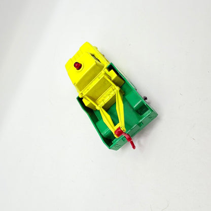 Matchbox Lesney 13d BP Dodge Wreck Truck Red Hook - Magic Matchbox