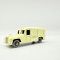 Matchbox Lesney 14b Daimler Ambulance GPW Off - white - Magic Matchbox