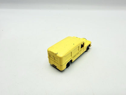 Matchbox Lesney 14b Daimler Ambulance MW Without Roof Decal Unboxed Model - Magic Matchbox