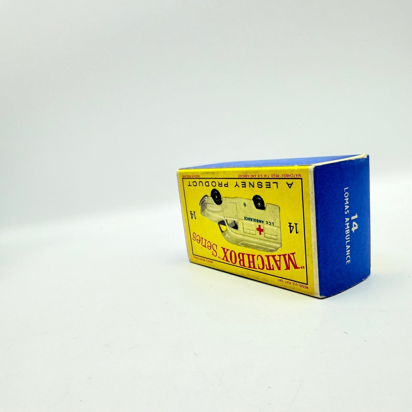 Matchbox Lesney 14c Bedford Lomas Ambulance BPW - Magic Matchbox