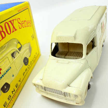 Matchbox Lesney 14c Bedford Lomas Ambulance BPW - Magic Matchbox