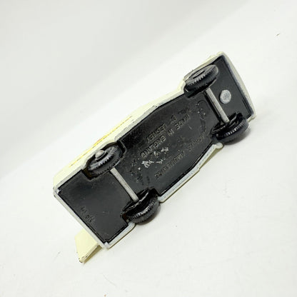 Matchbox Lesney 14c Bedford Lomas Ambulance BPW - Magic Matchbox