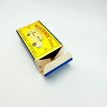Matchbox Lesney 14c Lomas Ambulance SPW CRISS - CROSS Roof - Magic Matchbox