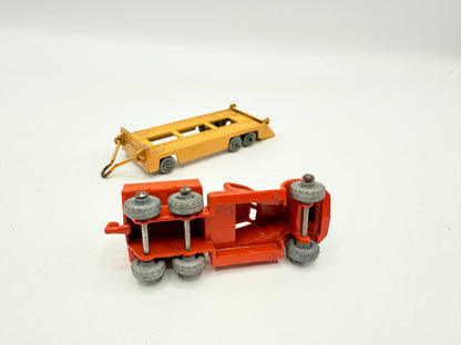 Matchbox Lesney 15A Diamond T Prime Mover Mover & 16A Transporter Trailer RARE without silver trim - Magic Matchbox