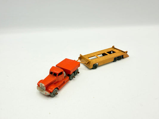 Matchbox Lesney 15a Prime Mover and 16a Atlantic Trailer - Magic Matchbox