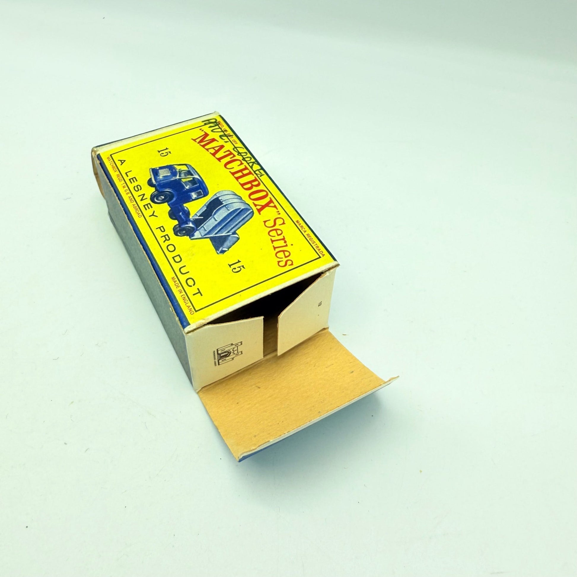 Matchbox Lesney 15c Dennis Refuse Truck - Magic Matchbox