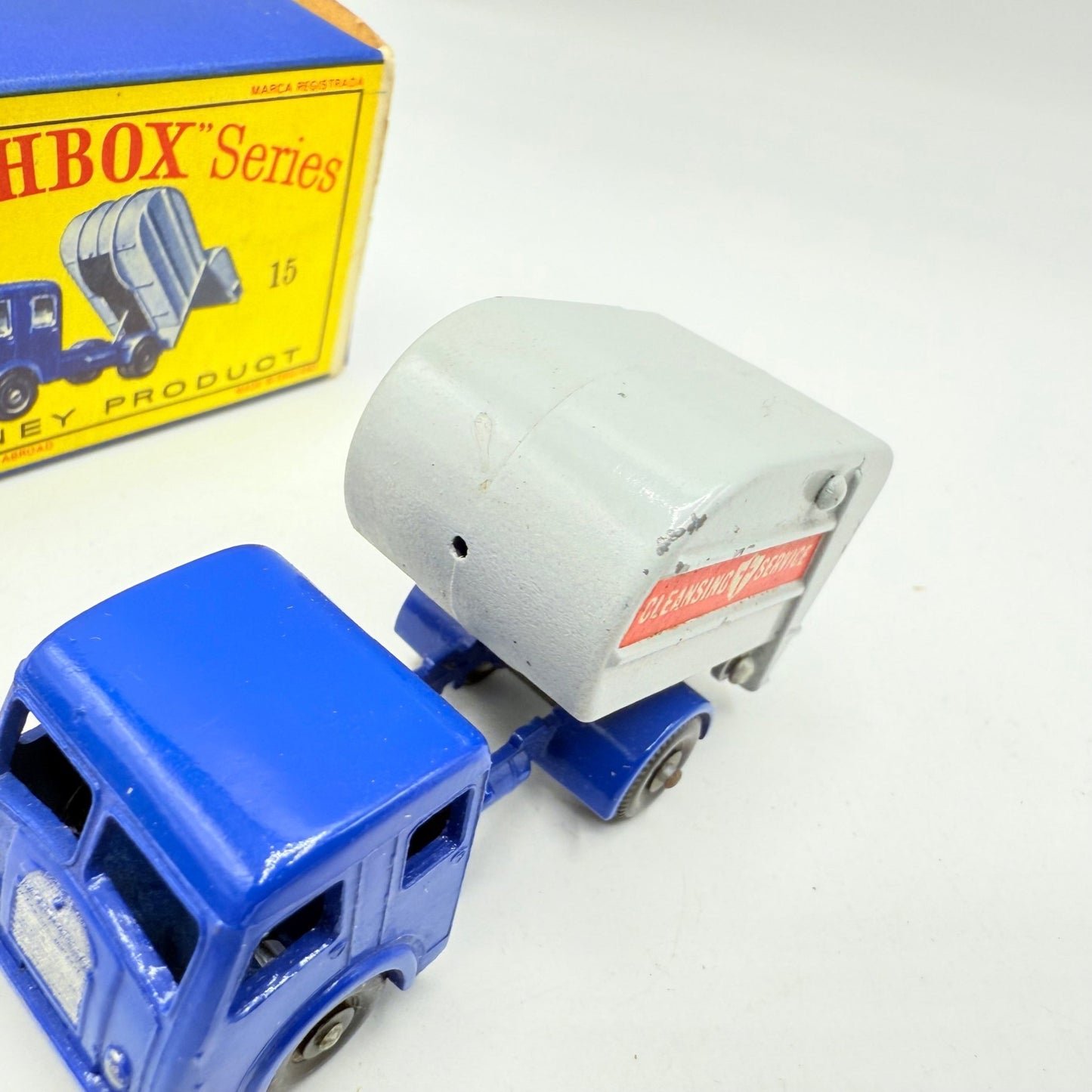 Matchbox Lesney 15c Dennis Refuse Truck - Magic Matchbox