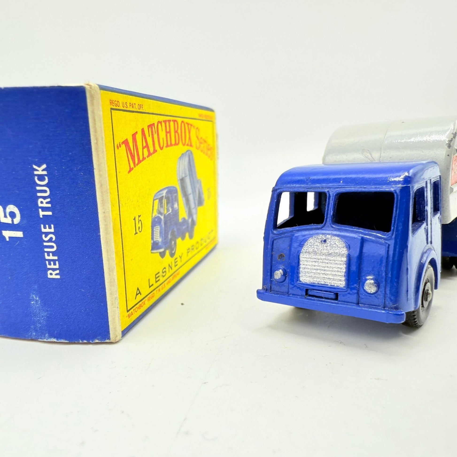 Matchbox Lesney 15c Dennis Refuse Truck - Magic Matchbox