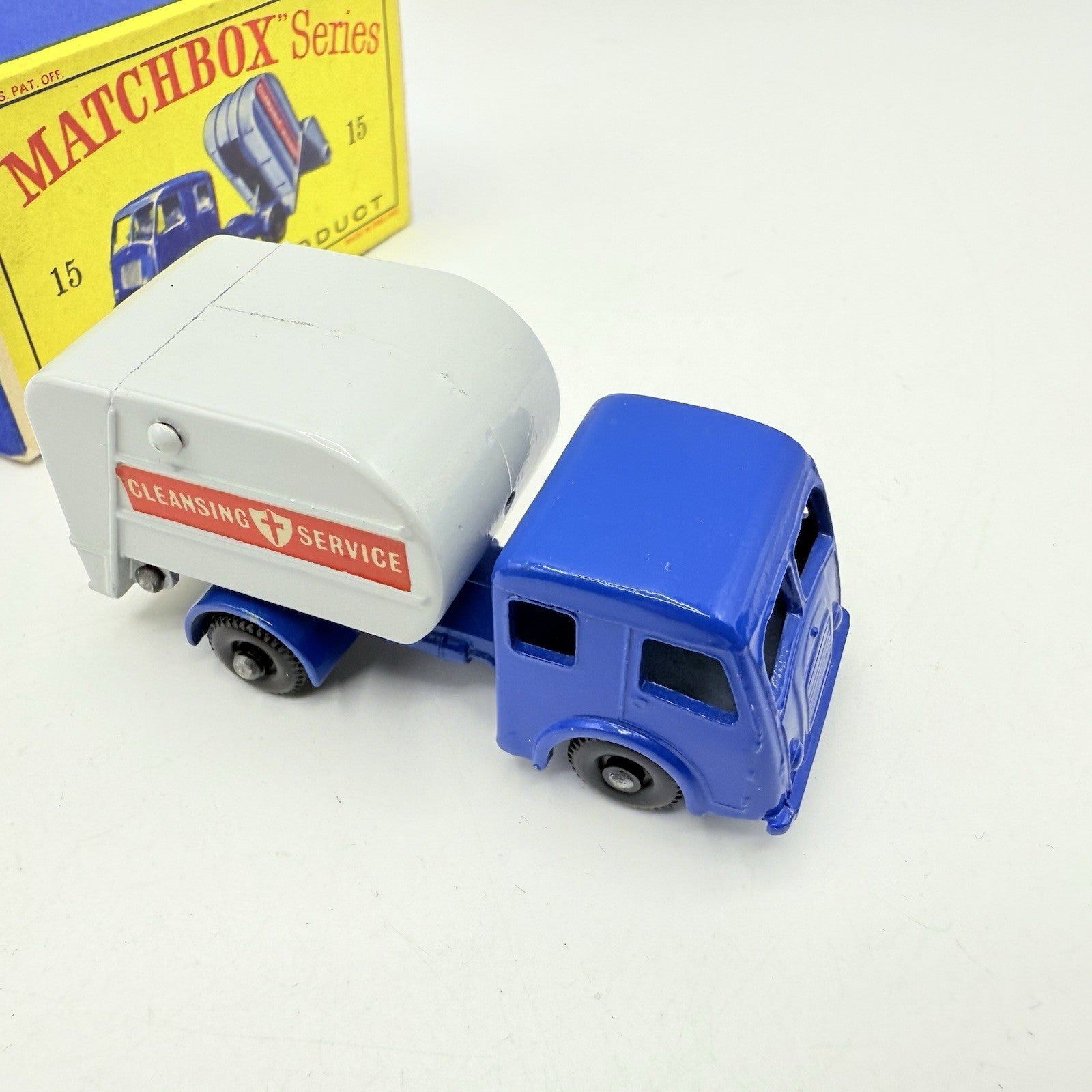 Matchbox Lesney 15c Dennis Tippax Refuse Collector - Magic Matchbox
