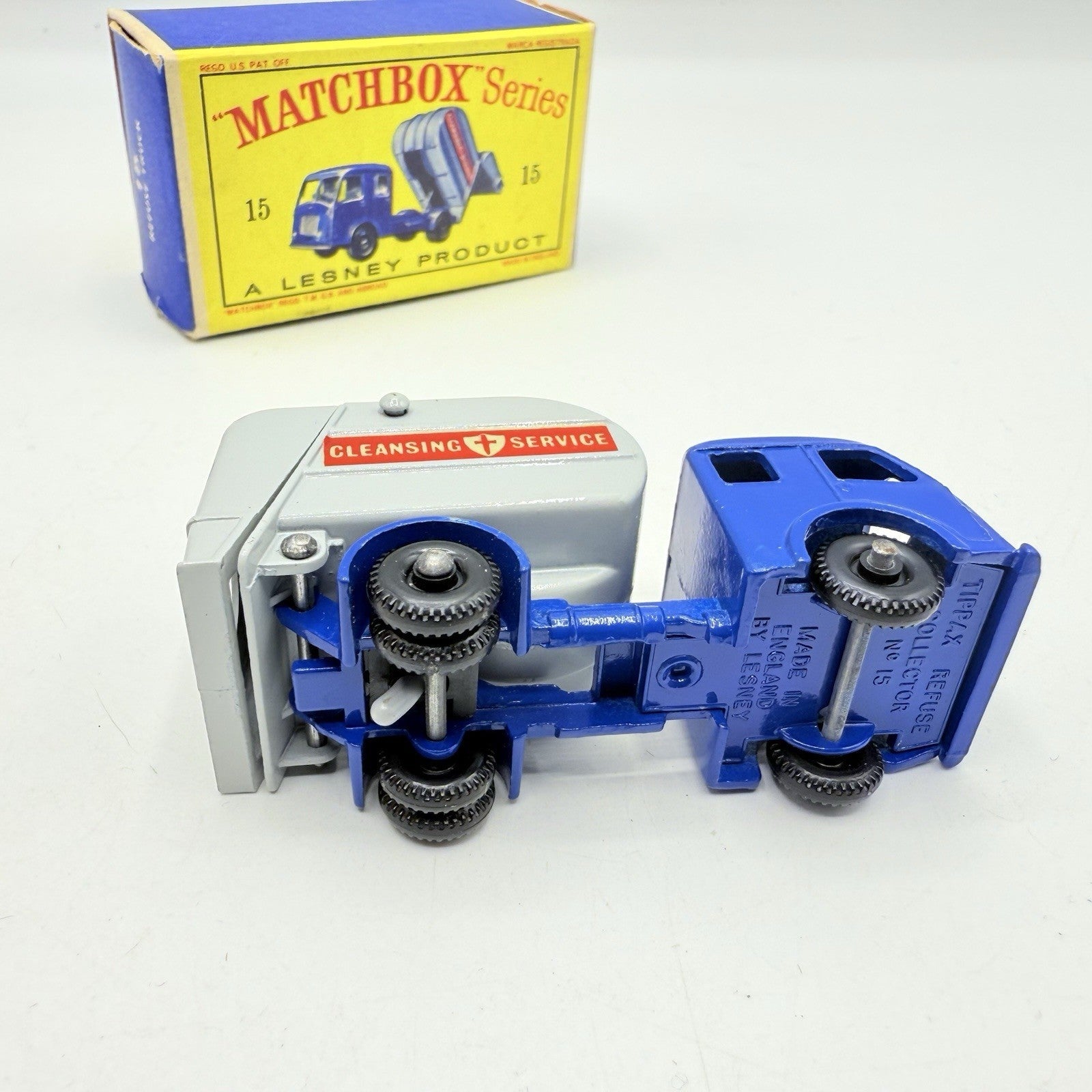 Matchbox Lesney 15c Dennis Tippax Refuse Collector - Magic Matchbox