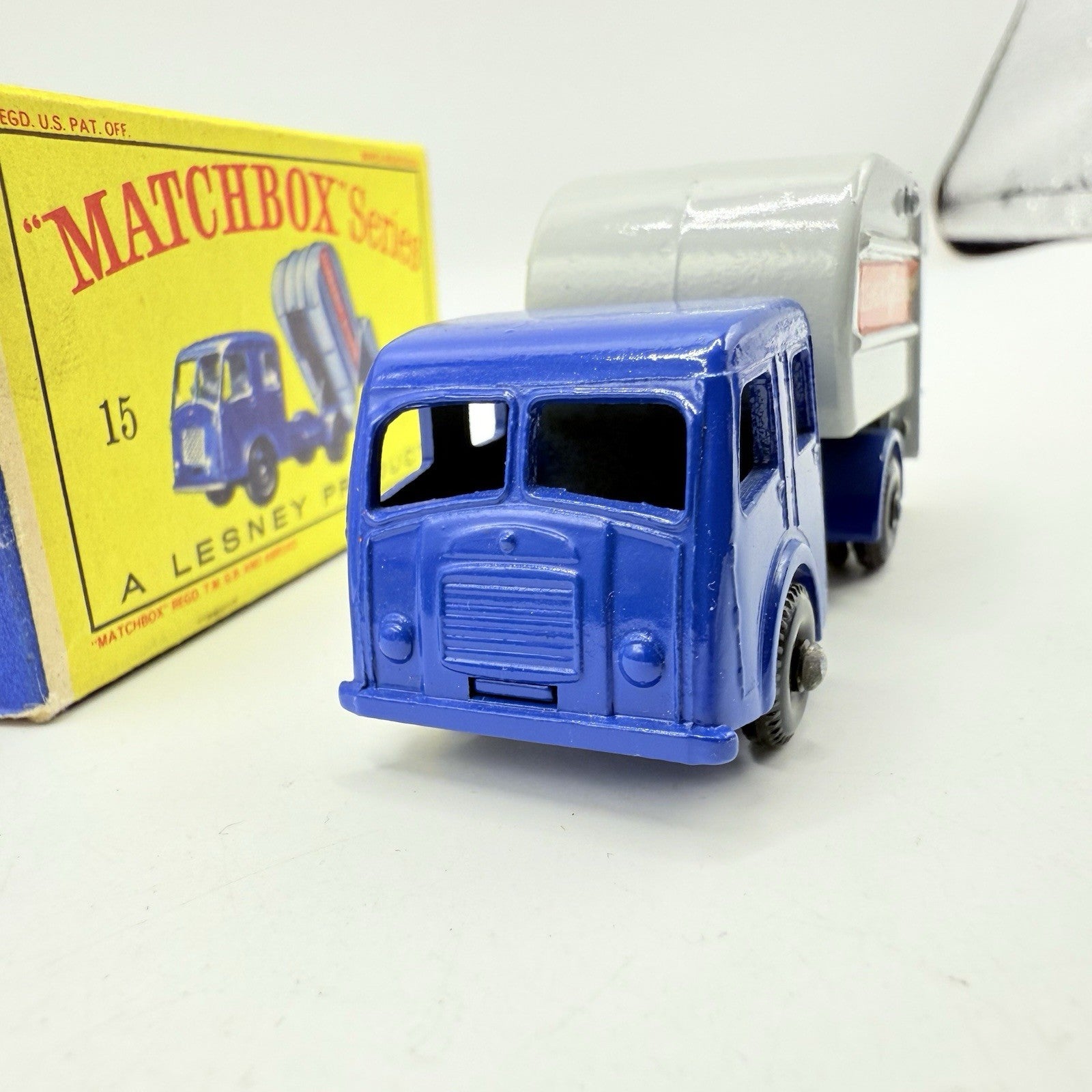 Matchbox Lesney 15c Dennis Tippax Refuse Collector - Magic Matchbox