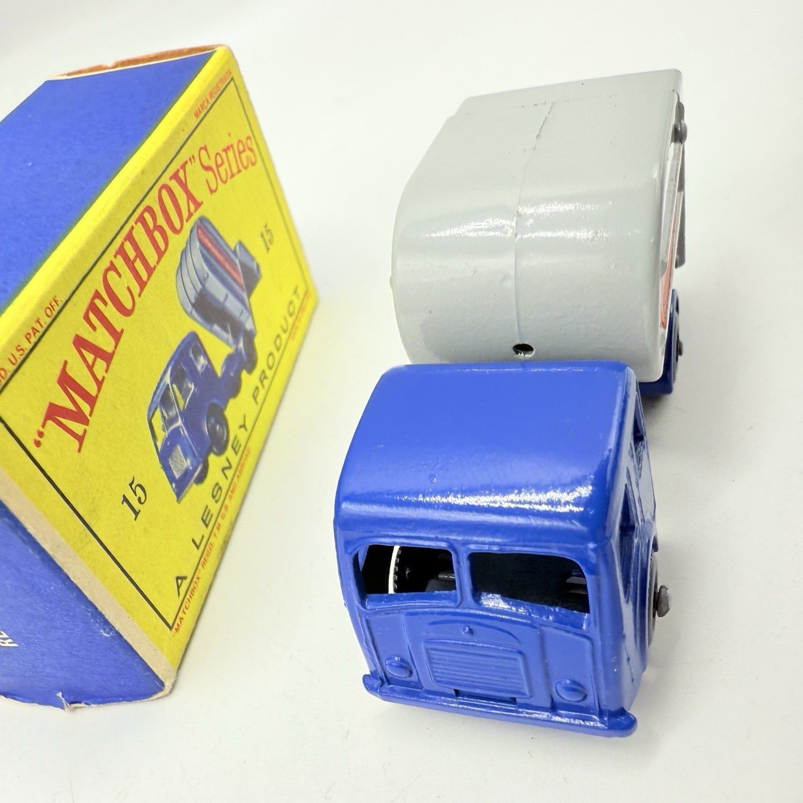 Matchbox Lesney 15c Dennis Tippax Refuse Collector - Magic Matchbox