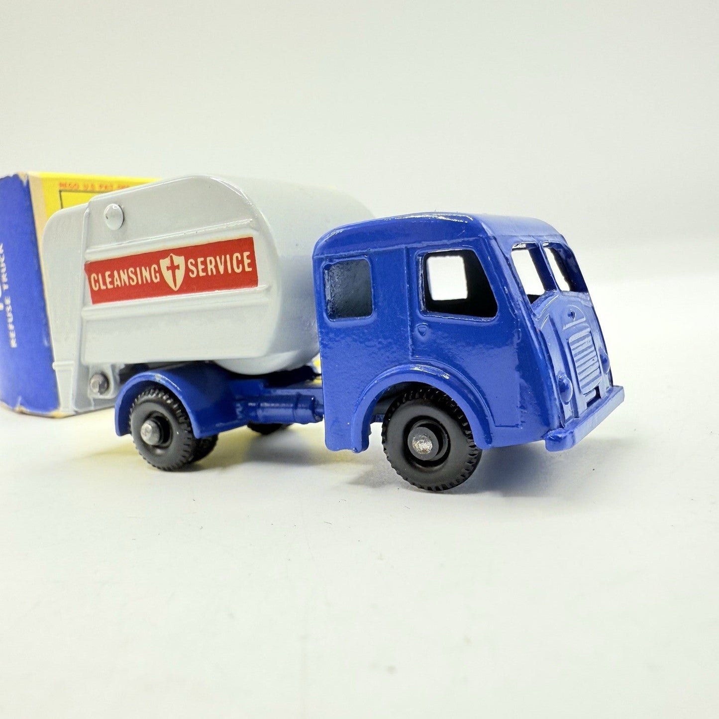 Matchbox Lesney 15c Dennis Tippax Refuse Collector - Magic Matchbox