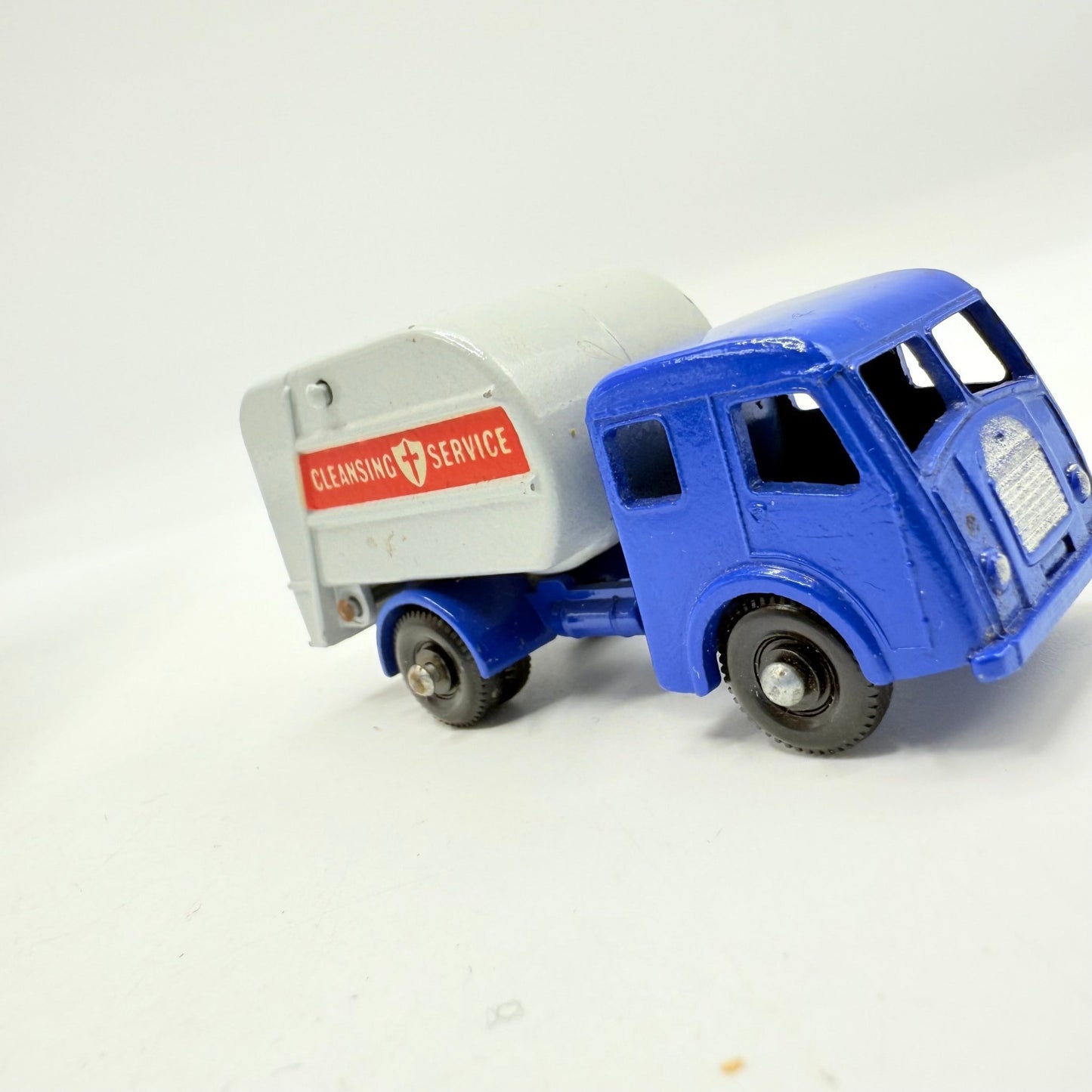 Matchbox Lesney 15c Dennis Tippax Refuse Collector - Magic Matchbox