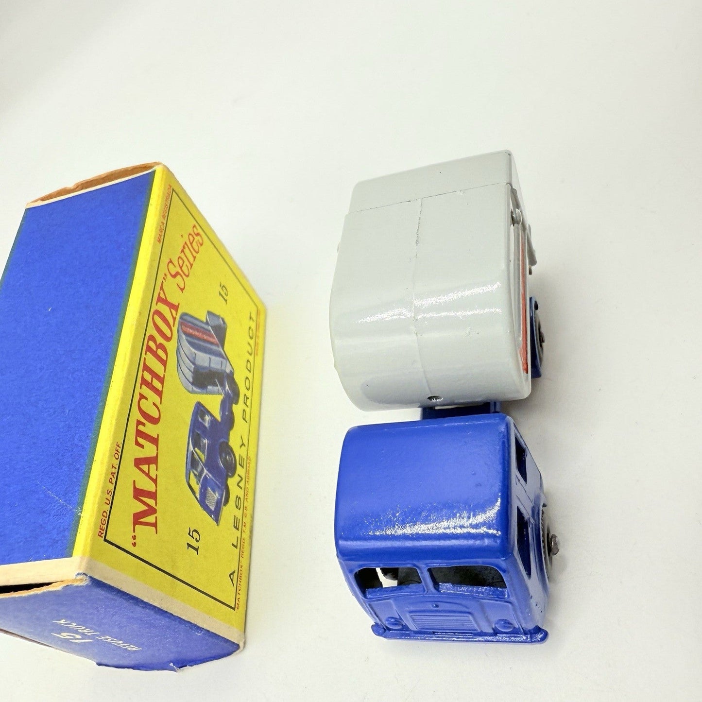 Matchbox Lesney 15c Dennis Tippax Refuse Collector - Magic Matchbox
