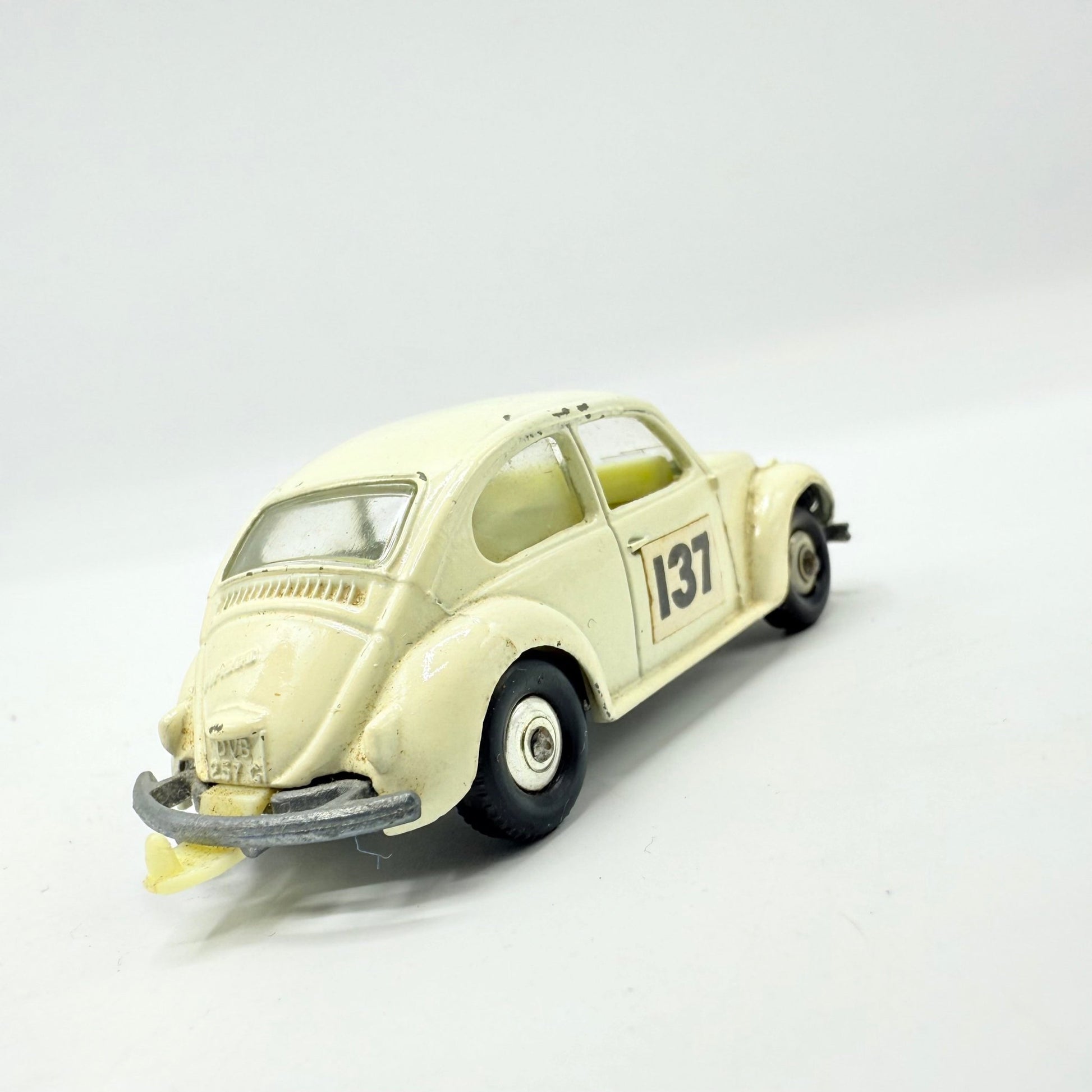 Matchbox Lesney 15d Volkswagen 1500 Beetle - Magic Matchbox