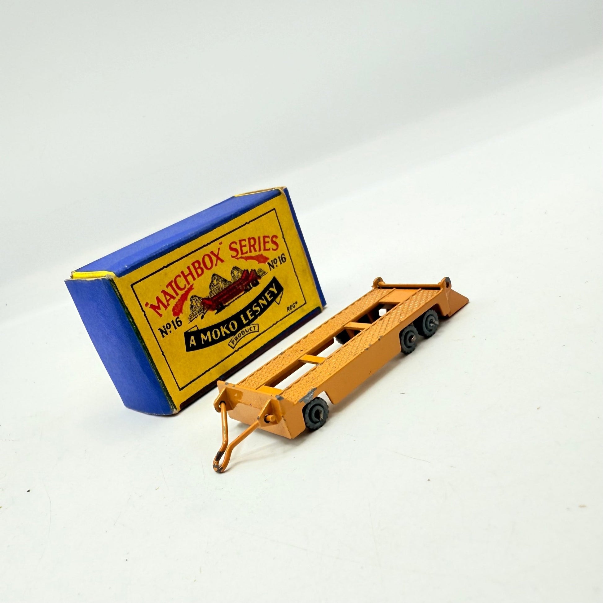 Matchbox Lesney 16a Transporter Trailer - Magic Matchbox
