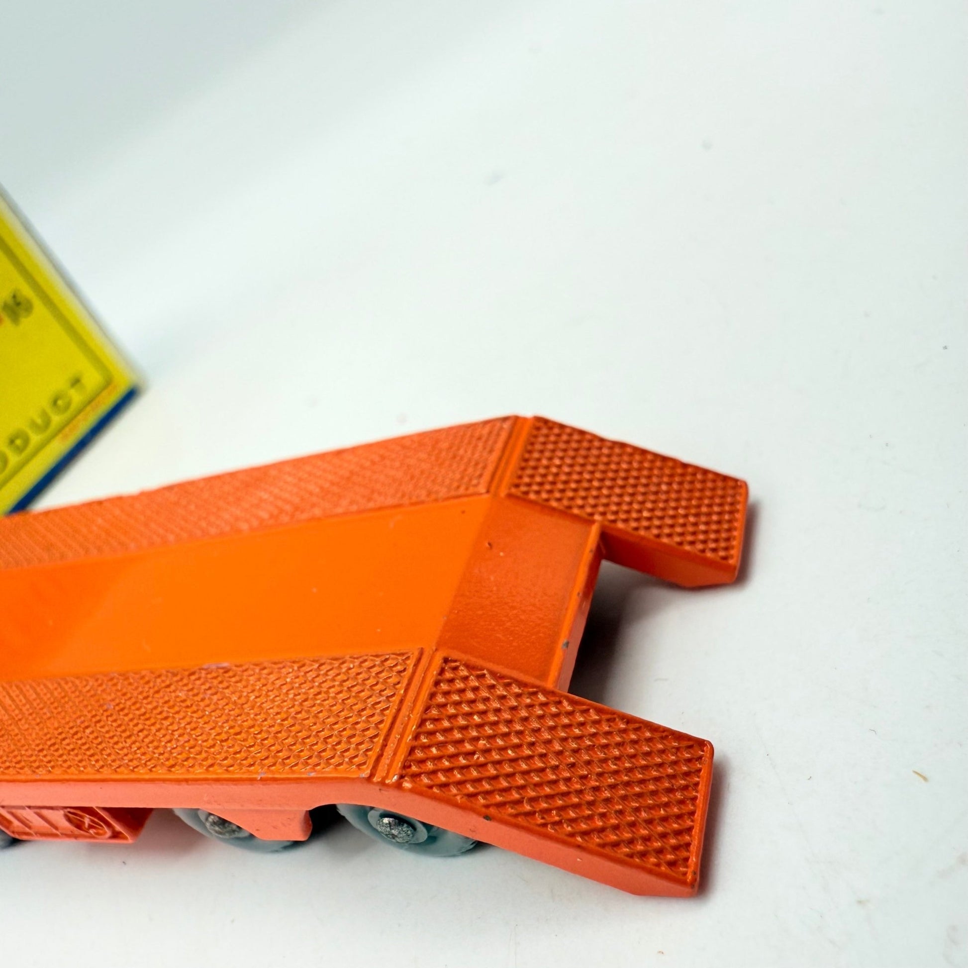 Matchbox Lesney 16b Atlantic Super Trailer GREY PLASTIC WHEELS - Magic Matchbox