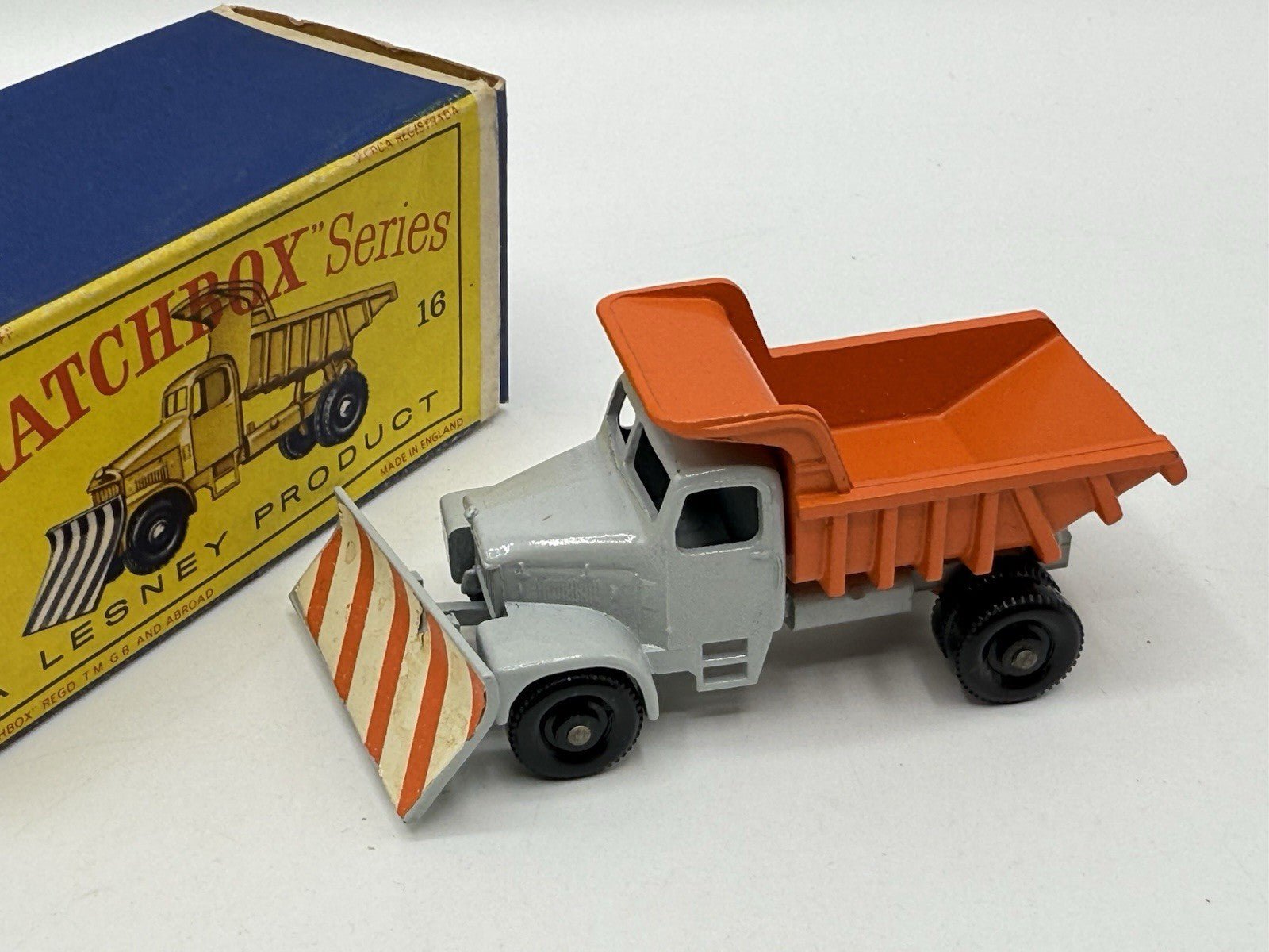 Matchbox Lesney 16c Scammell Snow Plough - Magic Matchbox