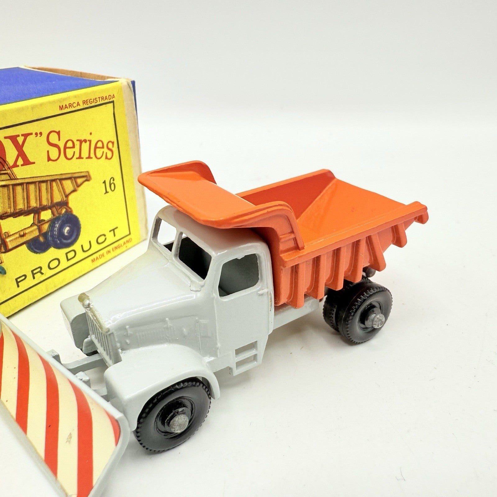 Matchbox Lesney 16c Scammell Snow Plough Original Boxed Model - Magic Matchbox