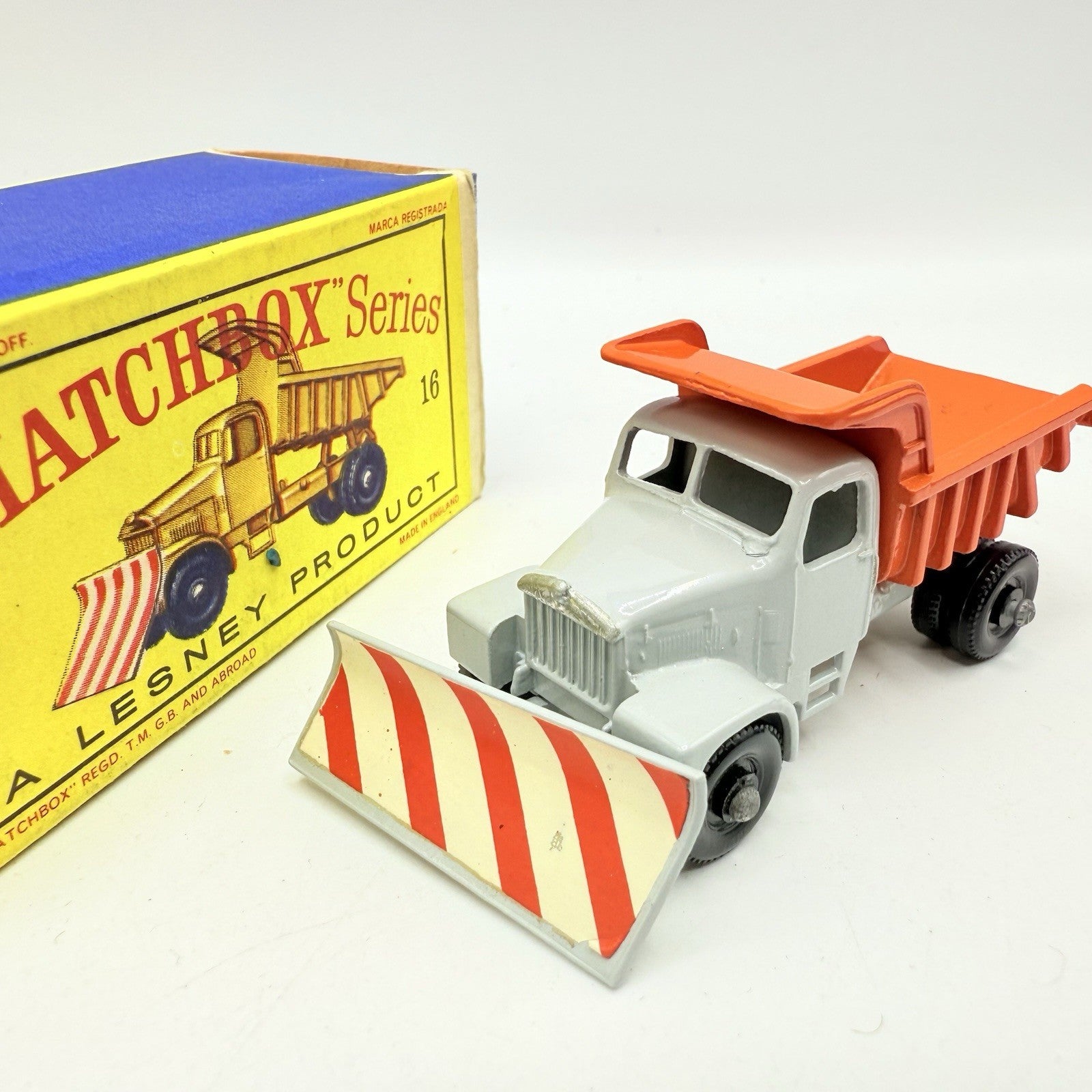 Matchbox Lesney 16c Scammell Snow Plough Original Boxed Model - Magic Matchbox