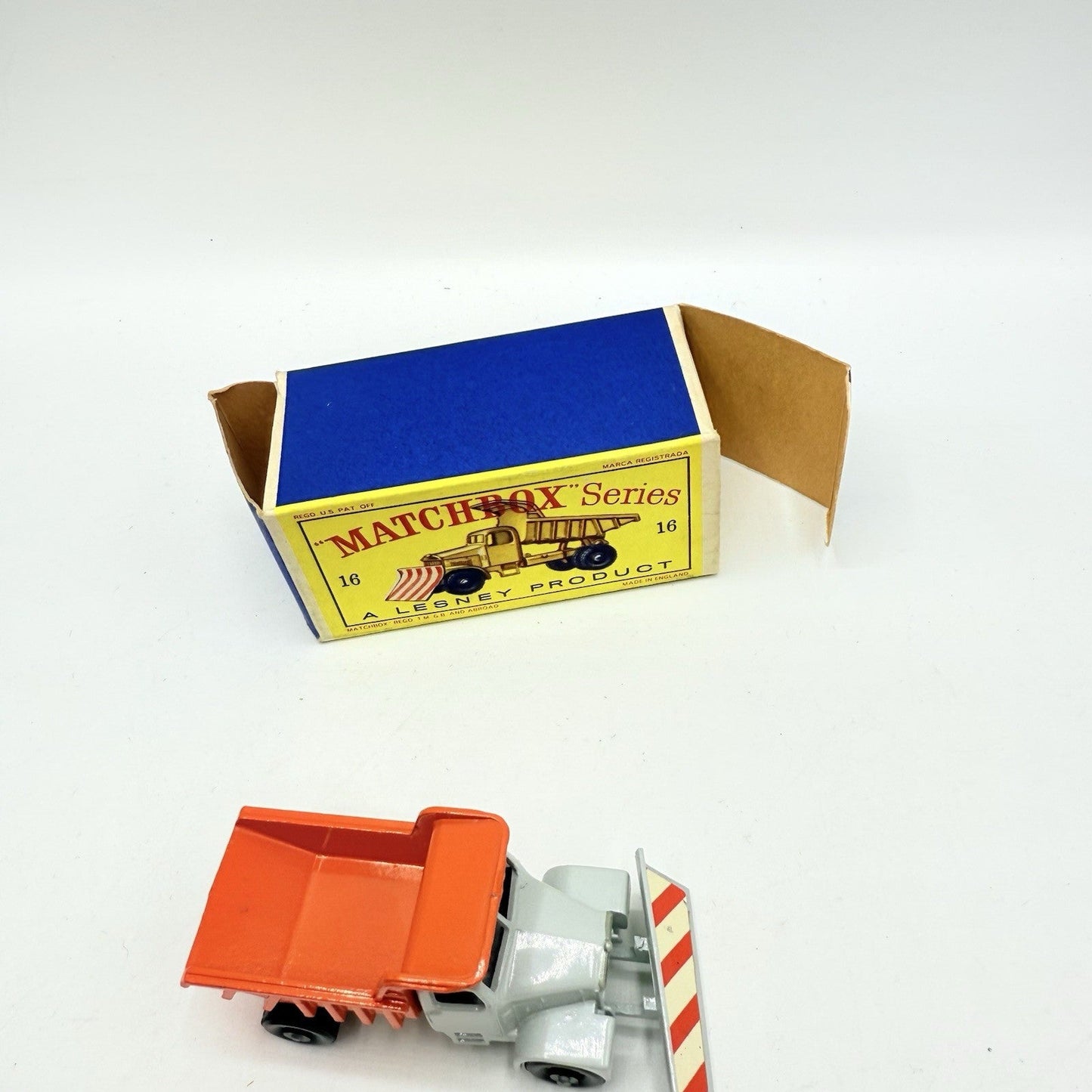 Matchbox Lesney 16c Scammell Snow Plough Original Boxed Model - Magic Matchbox
