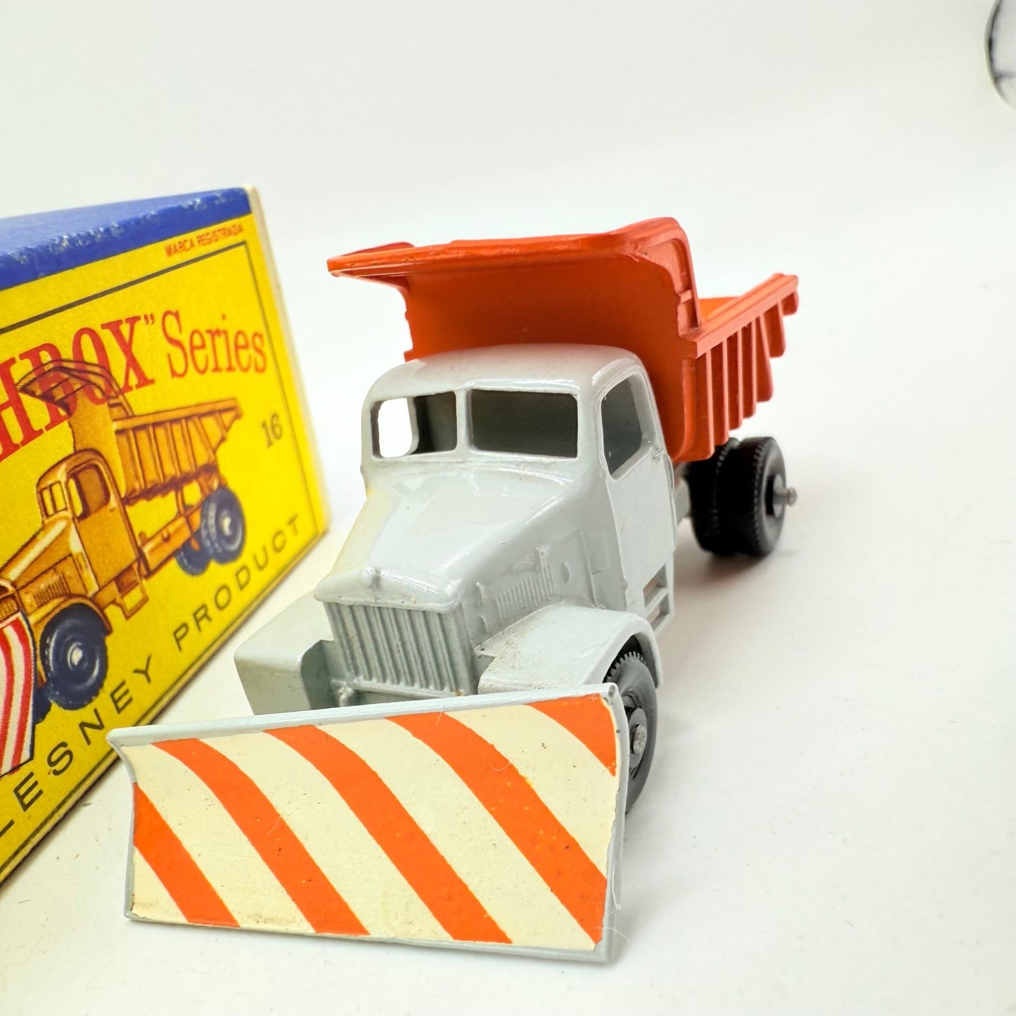 Matchbox Lesney 16c Snow Plough - Magic Matchbox