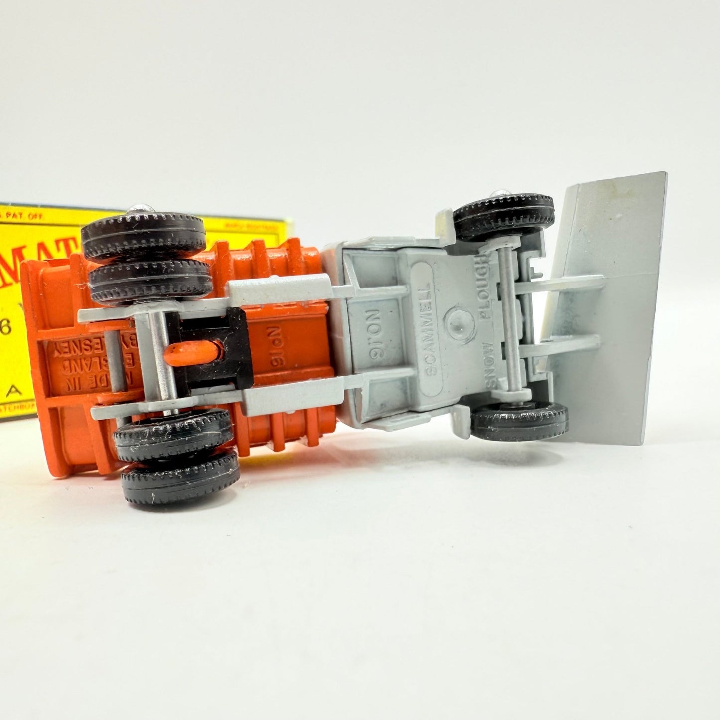 Matchbox Lesney 16c Snow Plough - Magic Matchbox