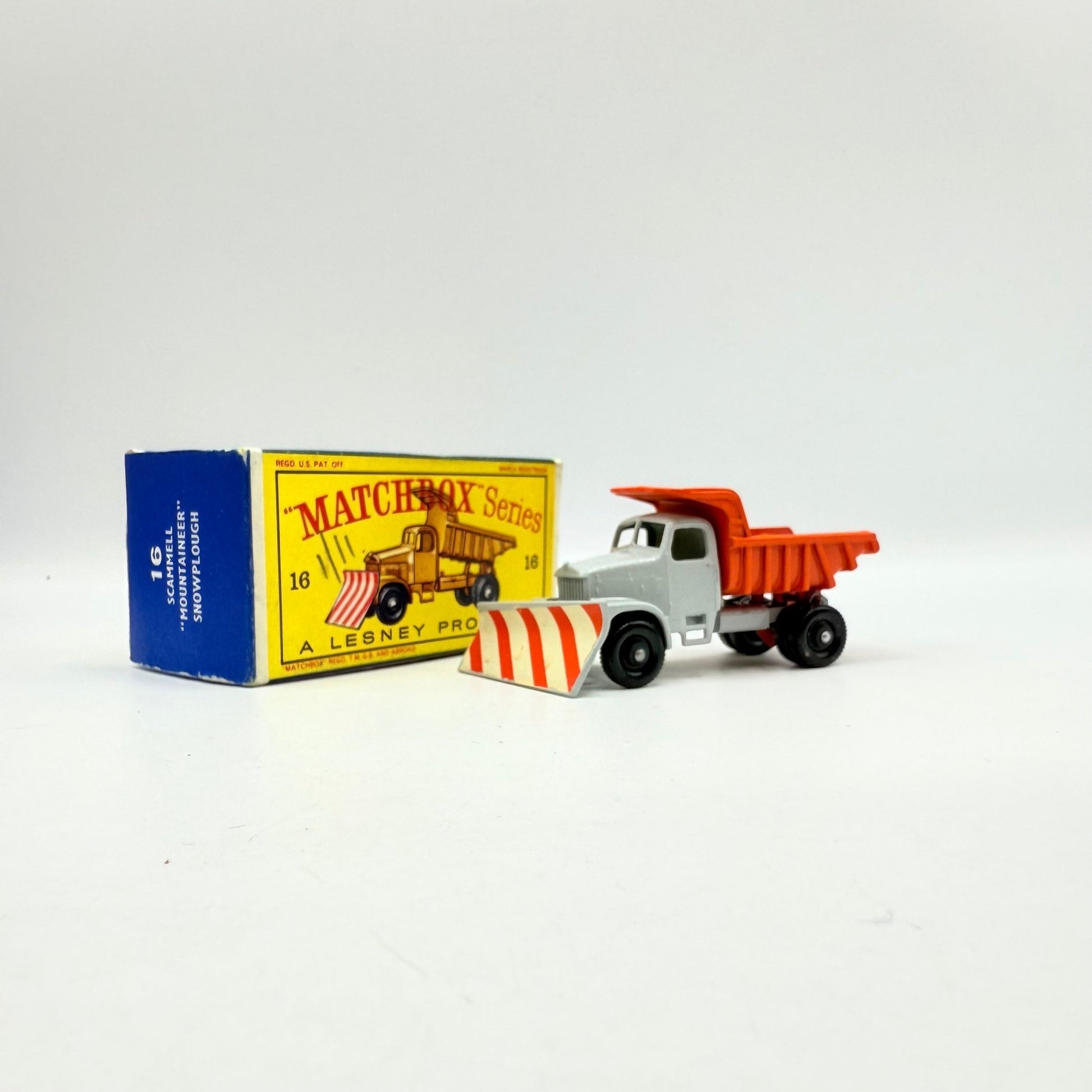 Matchbox Lesney 16c Snow Plough - Magic Matchbox