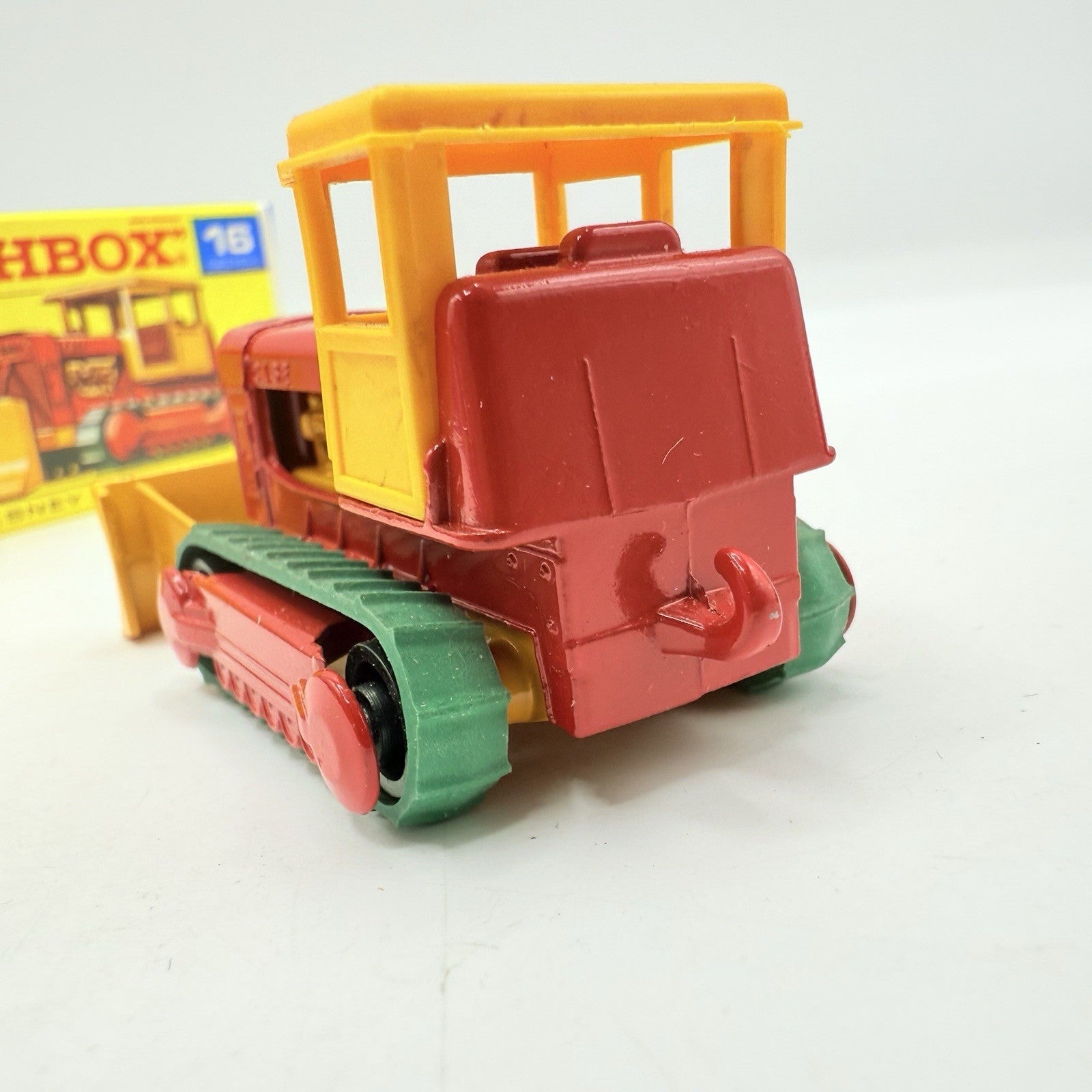 Matchbox Lesney 16d Case Tractor Good Tracks - Magic Matchbox