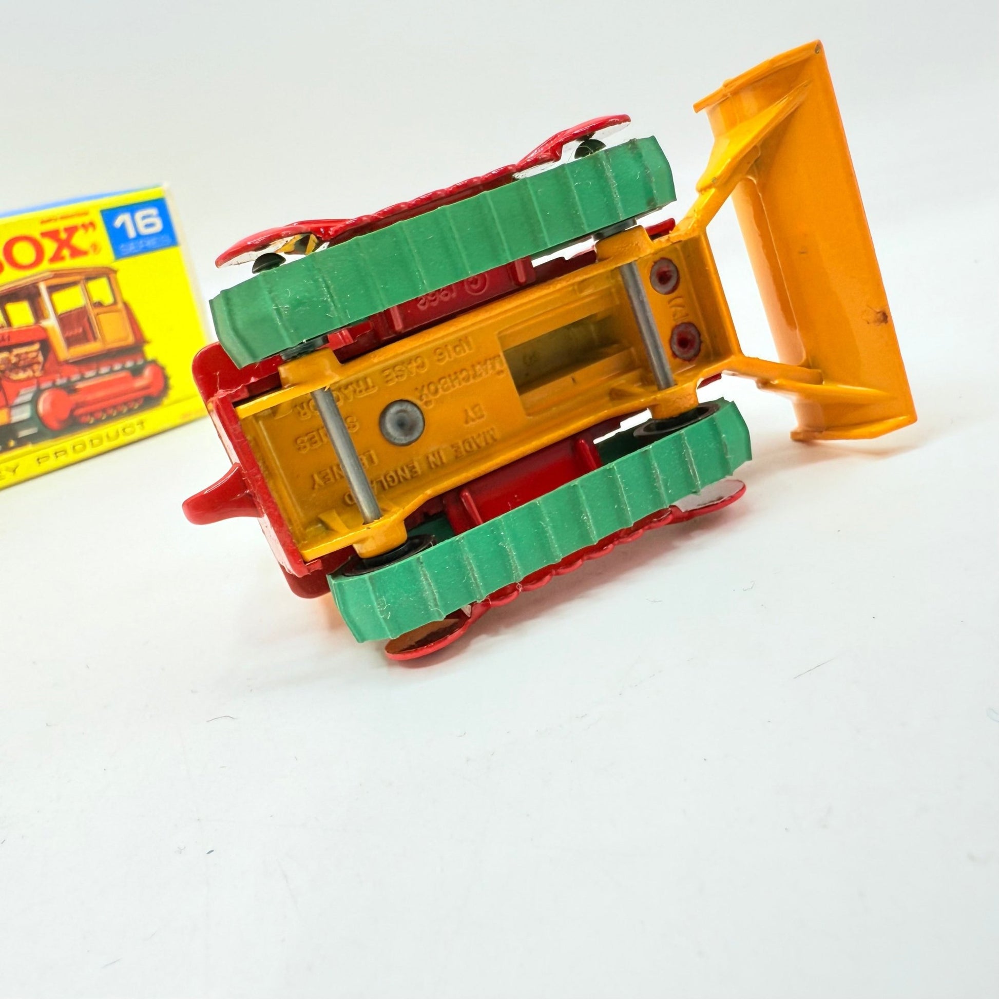 Matchbox Lesney 16d Case Tractor Good Tracks - Magic Matchbox