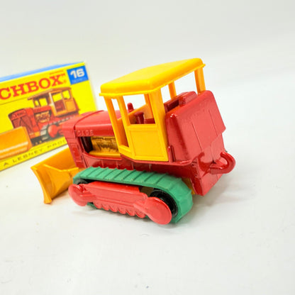 Matchbox Lesney 16d Case Tractor Good Tracks - Magic Matchbox