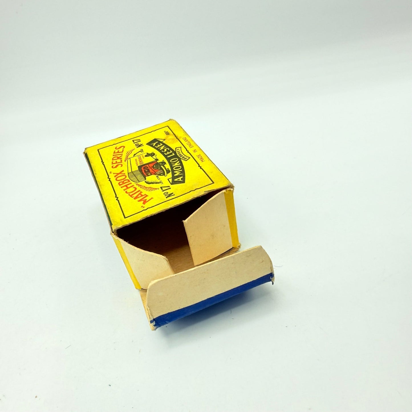 Matchbox Lesney 17a or 17b Bedford Removal Van Truck Box B2 - Magic Matchbox