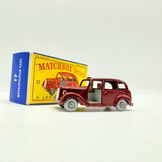 Matchbox Lesney 17c Austin Metropolitan Taxi SILVER WHEELS - Magic Matchbox