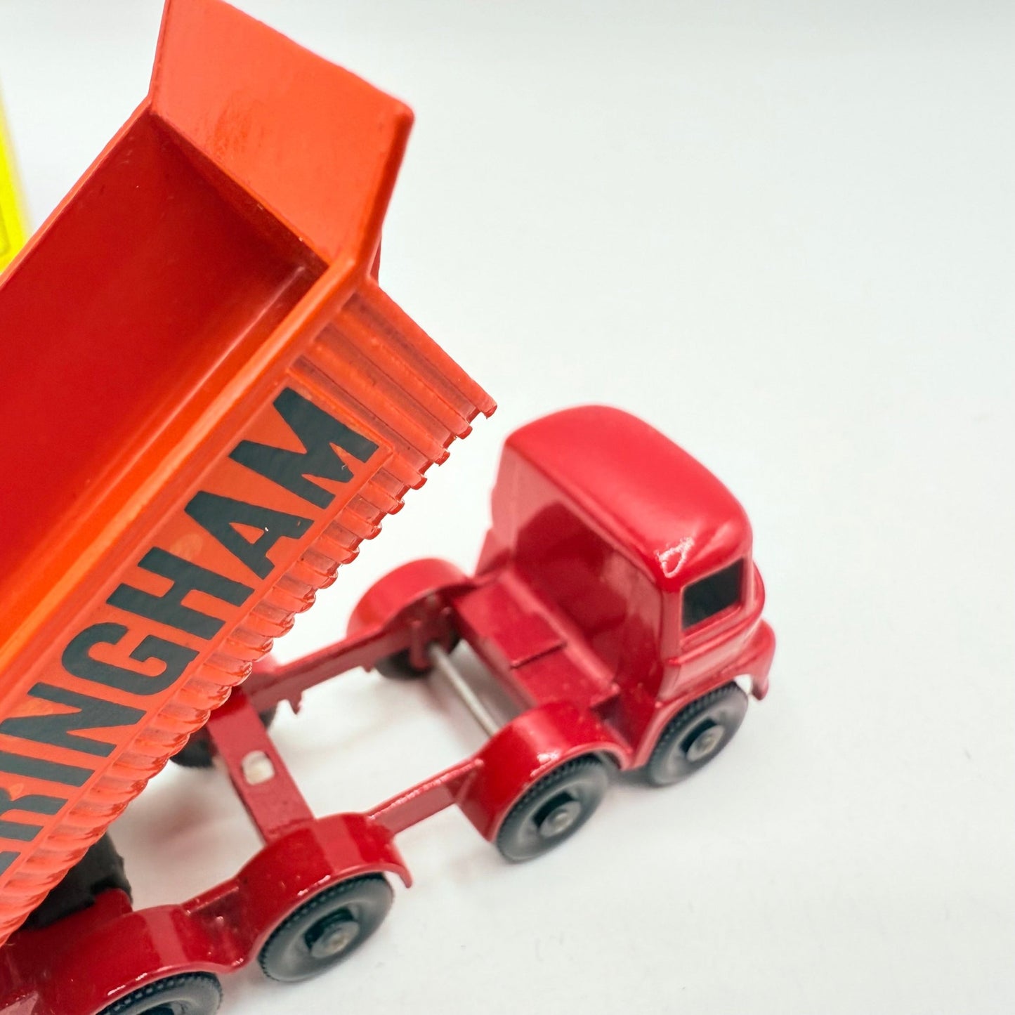 Matchbox Lesney 17d Foden Tipper Truck - Magic Matchbox