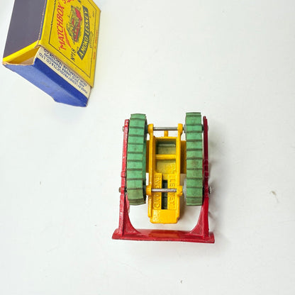 Matchbox Lesney 18a Caterpillar Bulldozer with tracks - Magic Matchbox