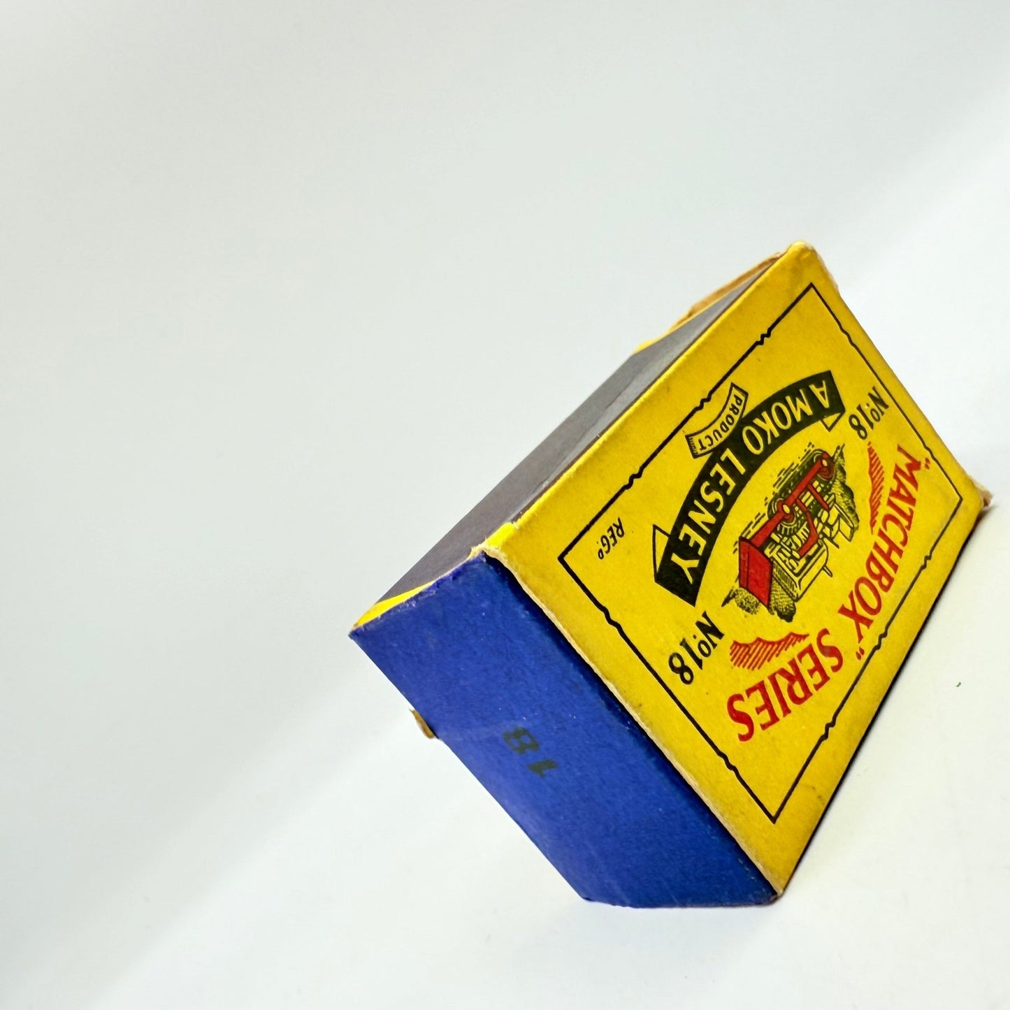 Matchbox Lesney 18a Caterpillar Bulldozer with tracks - Magic Matchbox