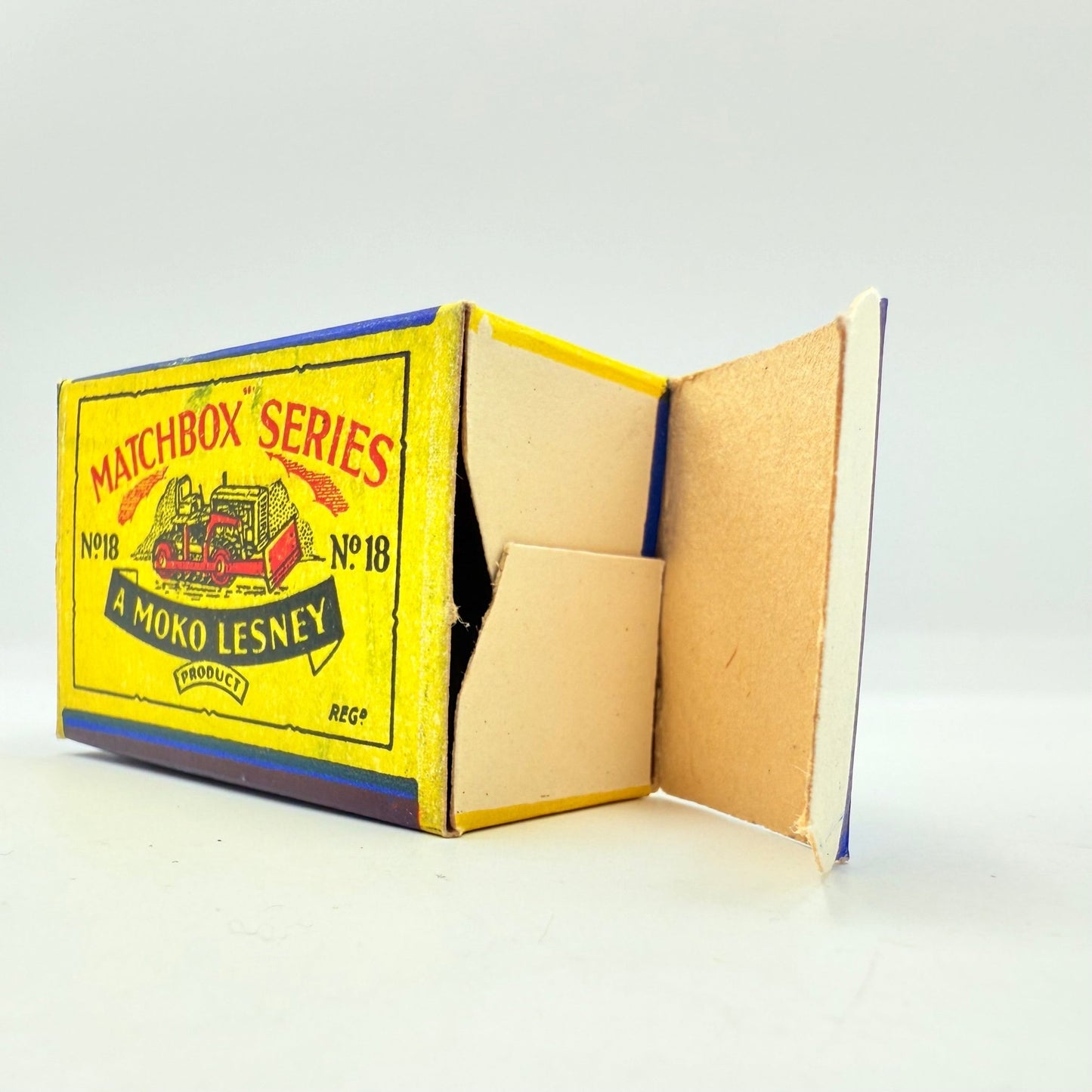 Matchbox Lesney 18a Caterpillar Bulldozer with tracks - Magic Matchbox