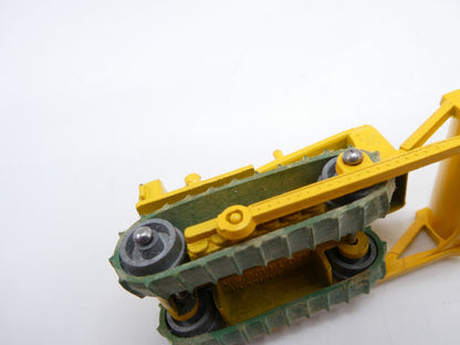 Matchbox Lesney 18c Caterpillar Bulldozer Metal Rollers - Magic Matchbox