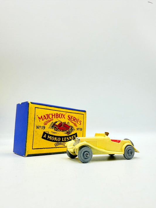 Matchbox Lesney 19a MG Sports Car MW Cream - Magic Matchbox