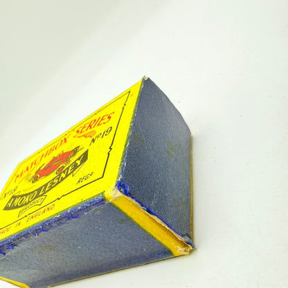 Matchbox Lesney 19a MG Sports Car MW Cream Damaged Box - Magic Matchbox