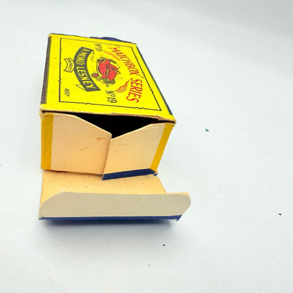 Matchbox Lesney 19a MG Sports Car MW Cream Damaged Box - Magic Matchbox
