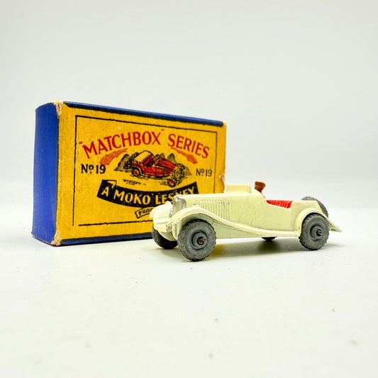 Matchbox Lesney 19a MG Sports Car MW off - white - Magic Matchbox