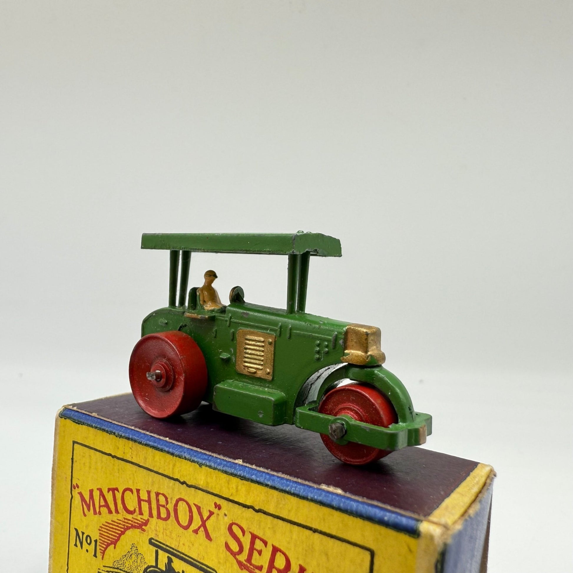 Matchbox Lesney 1a Aveling Barford Diesel Road Roller with CURVED canopy ends - Magic Matchbox
