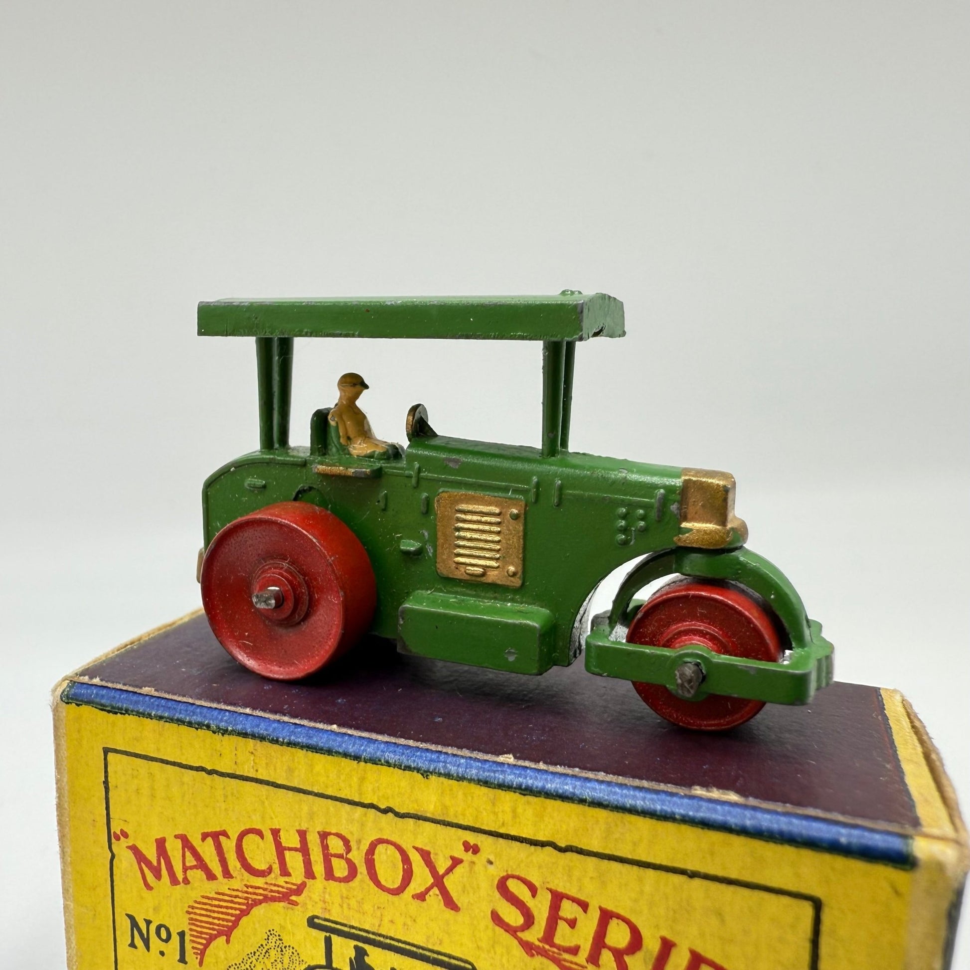 Matchbox Lesney 1a Aveling Barford Diesel Road Roller with CURVED canopy ends - Magic Matchbox