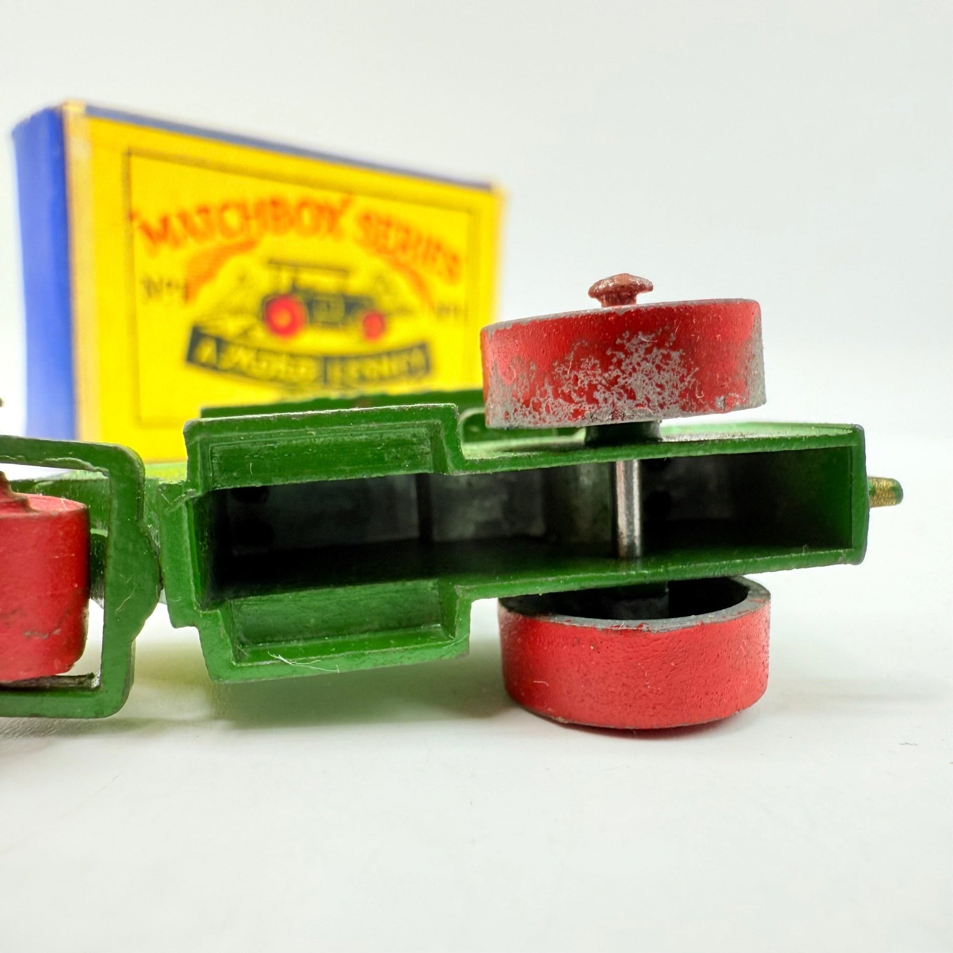 Matchbox Lesney 1a Road Roller with Rare SCRIPT BOX - Magic Matchbox