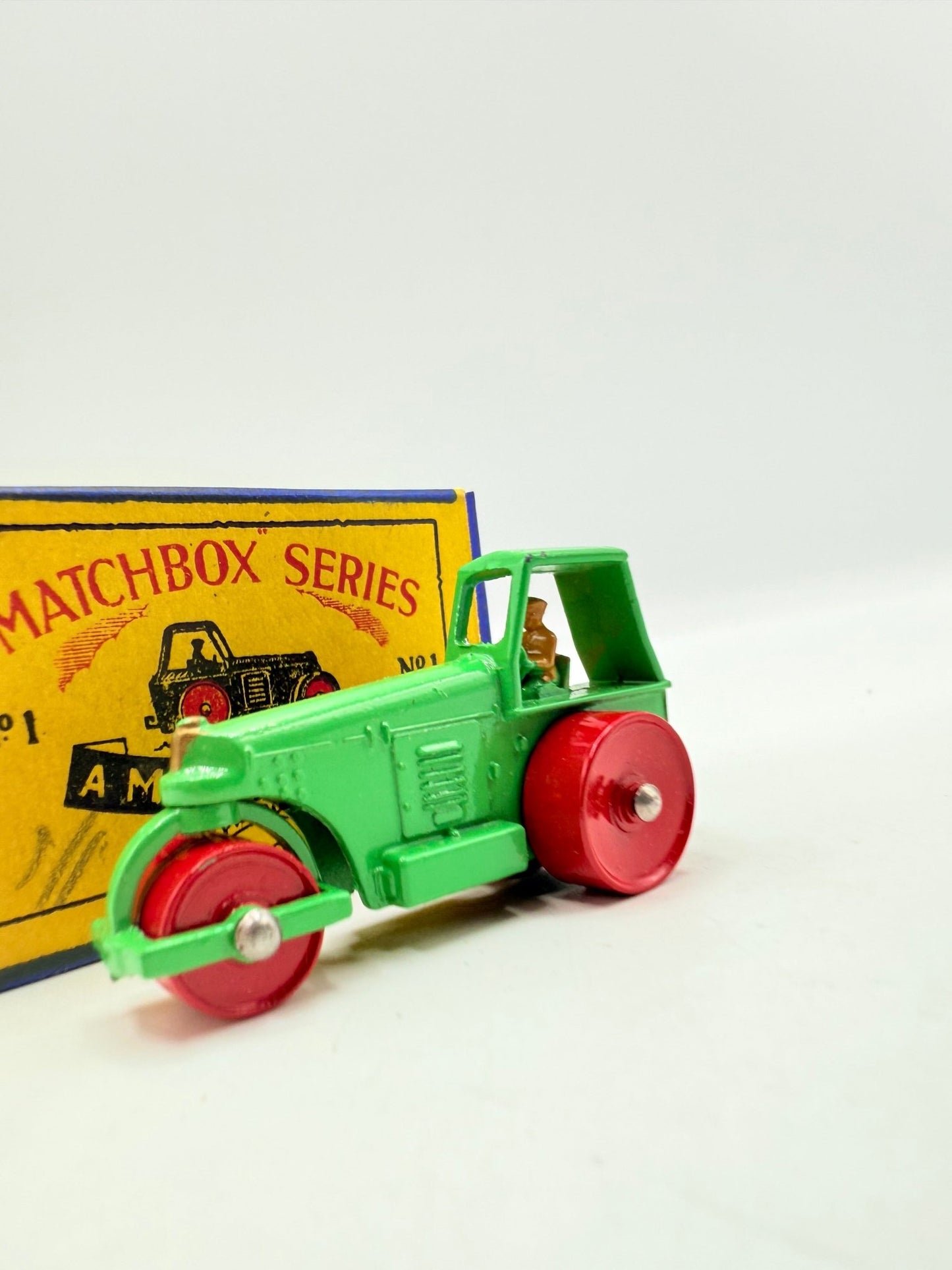 Matchbox Lesney 1b Aveling Barford Road Roller - Magic Matchbox