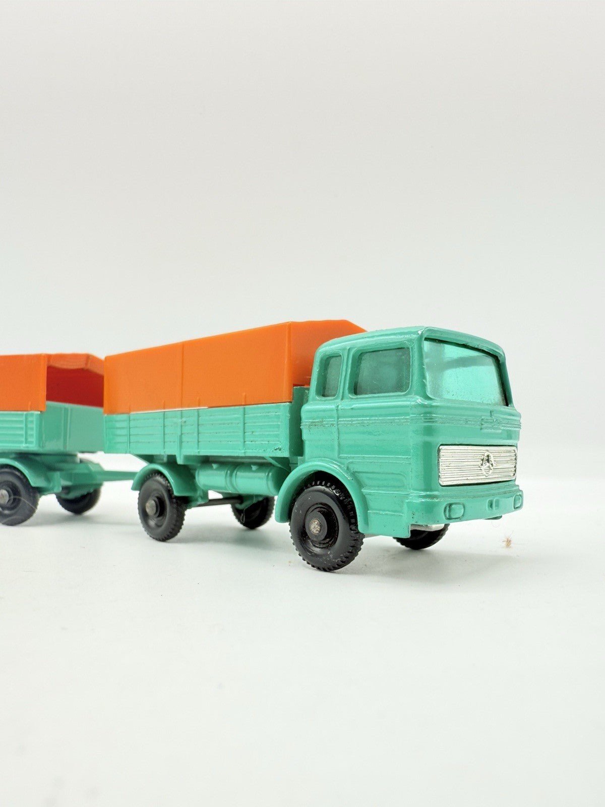 Matchbox Lesney 1e & 2d Mercedes Covered Truck And Trailer - Magic Matchbox