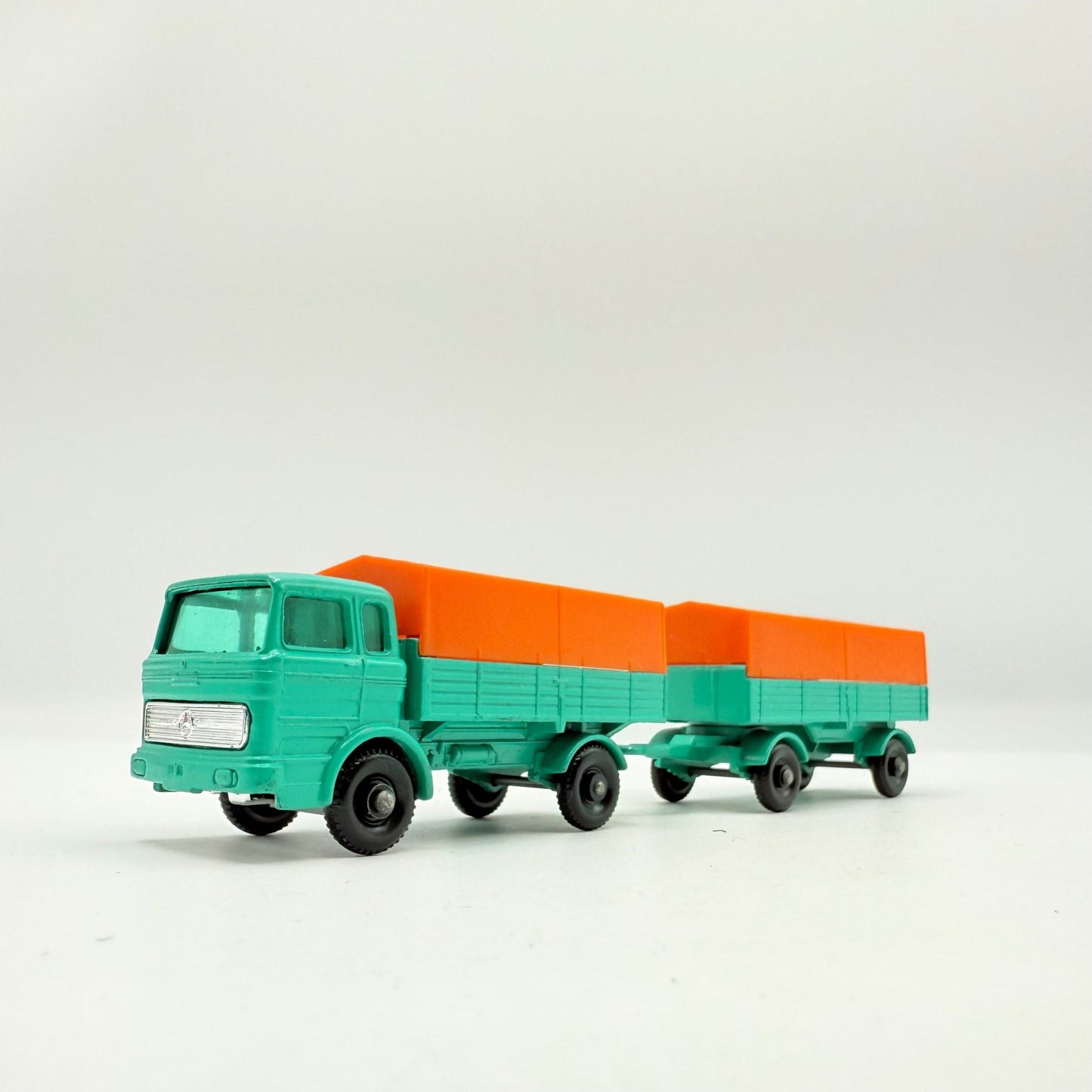 Matchbox Lesney 1e & 2d Mercedes Covered Truck And Trailer - Magic Matchbox
